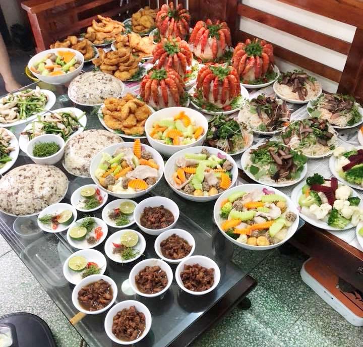 tiec dam gio tai nha